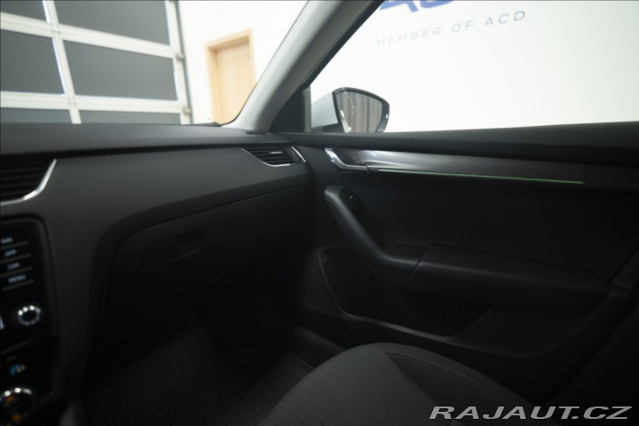 Škoda Octavia 2,0 TDI NAVI KEYLESS VÝHŘ 2017