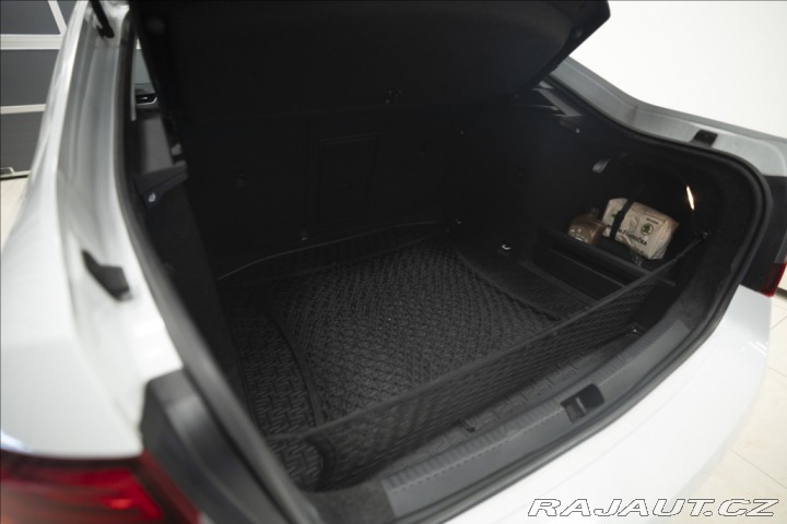 Škoda Octavia 2,0 TDI NAVI KEYLESS VÝHŘ 2017