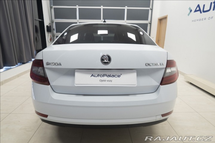 Škoda Octavia 2,0 TDI NAVI KEYLESS VÝHŘ 2017