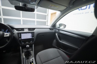Škoda Octavia 2,0 TDI NAVI KEYLESS VÝHŘ 2017