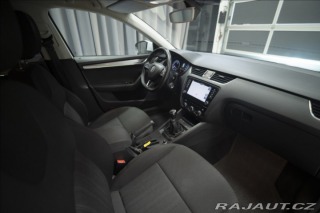 Škoda Octavia 2,0 TDI NAVI KEYLESS VÝHŘ 2017