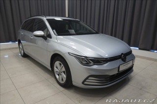 Volkswagen Golf 1,5 eTSI DSG KAMERA VÝHŘE 2023