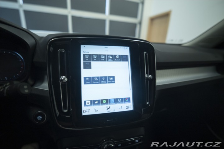 Volvo XC40 2,0 T5 AWD NAVI KAMERA TA 2018