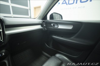 Volvo XC40 2,0 T5 AWD NAVI KAMERA TA 2018