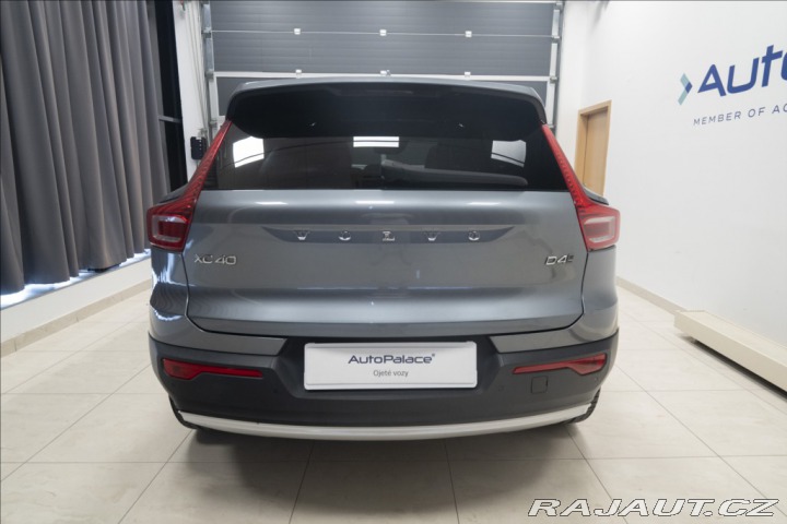 Volvo XC40 2,0 D4 AWD NAVI KAMERA TA 2018