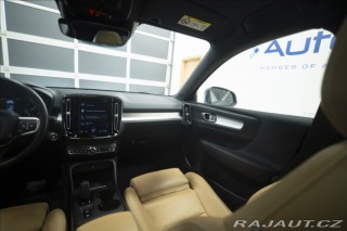 Volvo XC40 2,0 D4 AWD NAVI KAMERA TA 2018