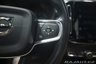 Volvo XC40 2,0 D4 AWD NAVI KAMERA TA 2018