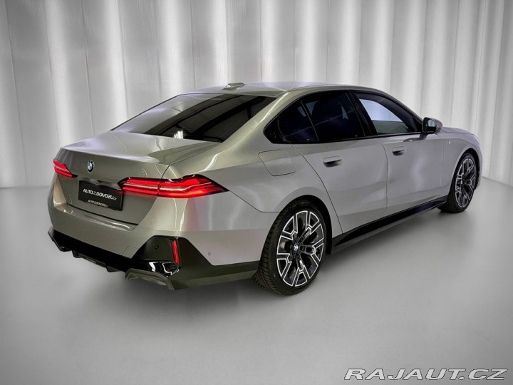BMW 5 520d xDrive, M-SPORT, HUD 2024