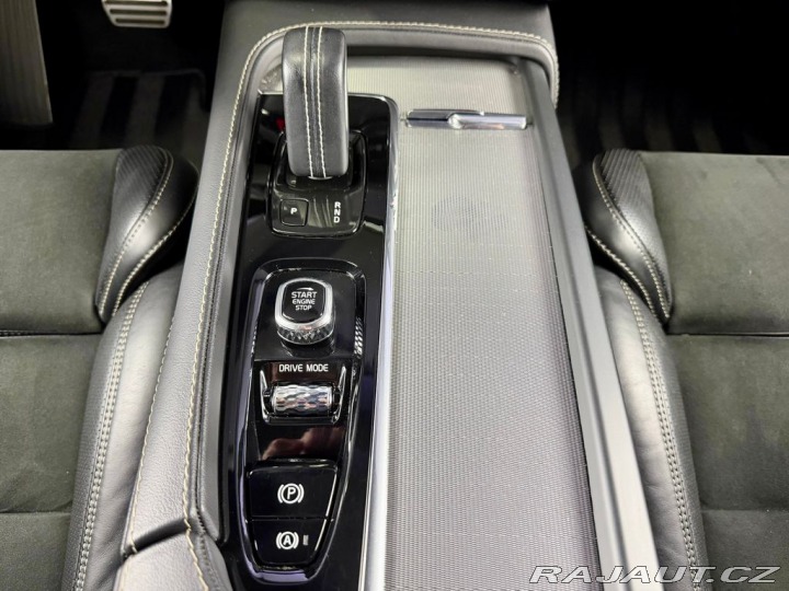 Volvo XC90 B5 AWD R-DESIGN, H&K, 2021