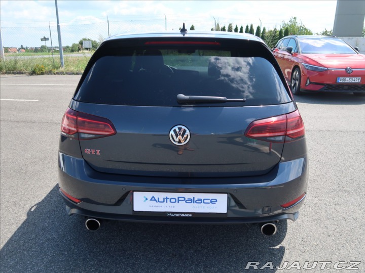 Volkswagen Golf 2,0 TSi GTi Performance Č 2019