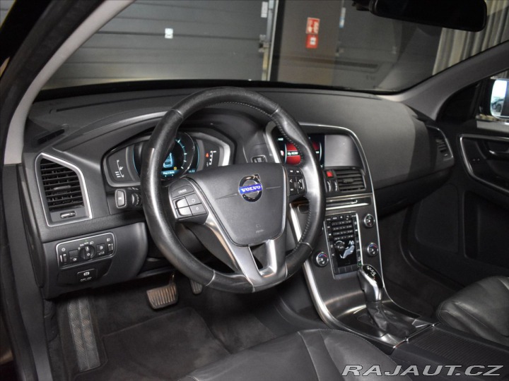 Volvo XC60 2,4 D4 SUMMUM 2014