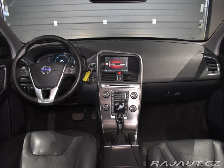 Volvo XC60 2,4 D4 SUMMUM 2014