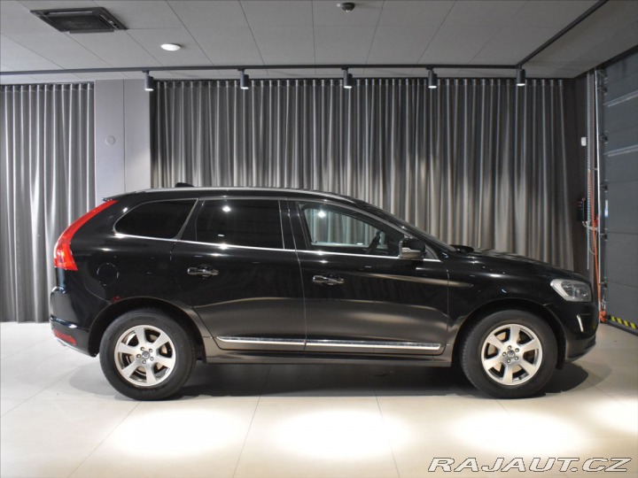Volvo XC60 2,4 D4 SUMMUM 2014