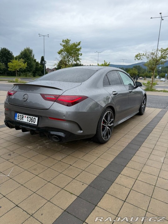 Mercedes-Benz CLA 35 AMG 2024