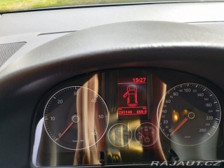 Volkswagen Touran 2,0 TDI 103 kW DSG face 1800