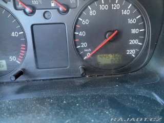Volkswagen Transporter 2,5   TDI, MRAZAK 1800
