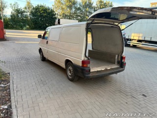 Volkswagen Transporter 2,5   TDI, MRAZAK 1800