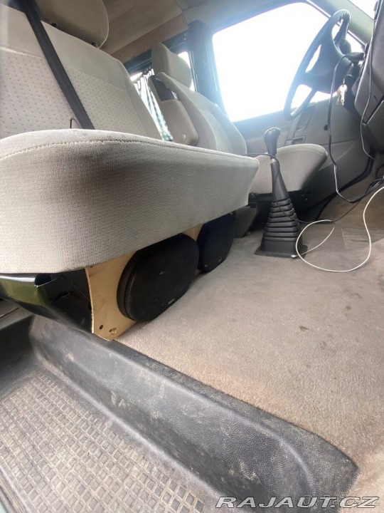 Volkswagen Transporter 2,5 tdi 75kW 2000
