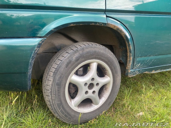 Volkswagen Transporter 2,5 tdi 75kW 2000