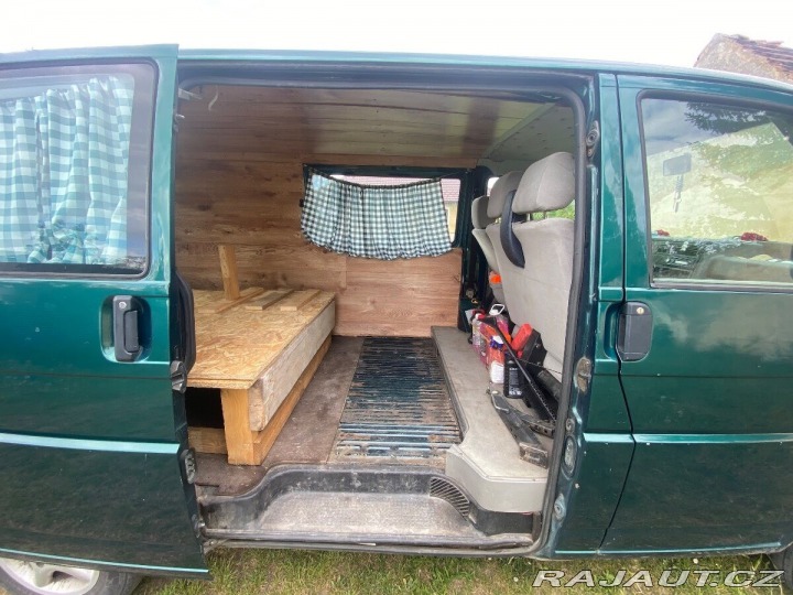 Volkswagen Transporter 2,5 tdi 75kW 2000