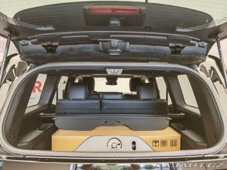 Toyota Land Cruiser 2.8L Diesel Executive 4x4 1800