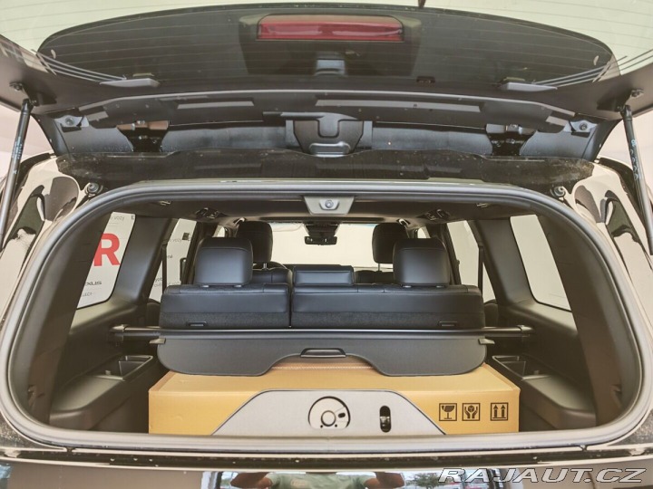 Toyota Land Cruiser 2.8L Diesel Executive 4x4 1800