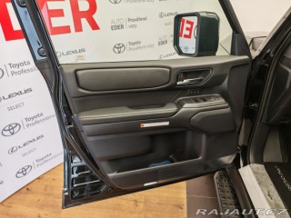 Toyota Land Cruiser 2.8L Diesel Executive 4x4 1800