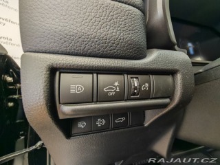 Toyota Land Cruiser 2.8L Diesel Executive 4x4 1800