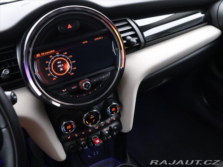 Mini Cooper 1,5 TURBO CZ ORIG ALU AUT 2015