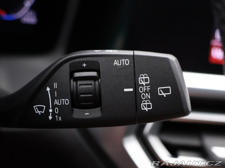 BMW 3 2,0 320d 140kW xDrive 1.M 2021