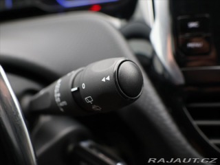 Peugeot 2008 1,2 VTi 60kW AT,Navi 2015