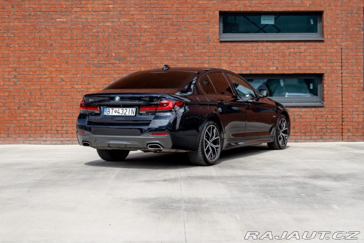 BMW 5 530e xDrive M-Packet/ Pl 2022
