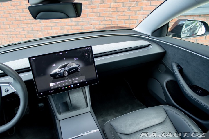Tesla Model 3 AWD Long Range/ v Záruka 2023