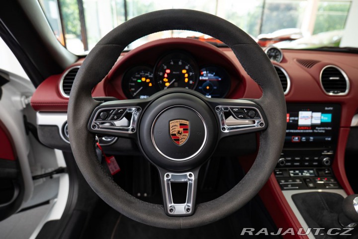 Porsche 718 718 Spyder PCCB/PPF/Záruk 2020
