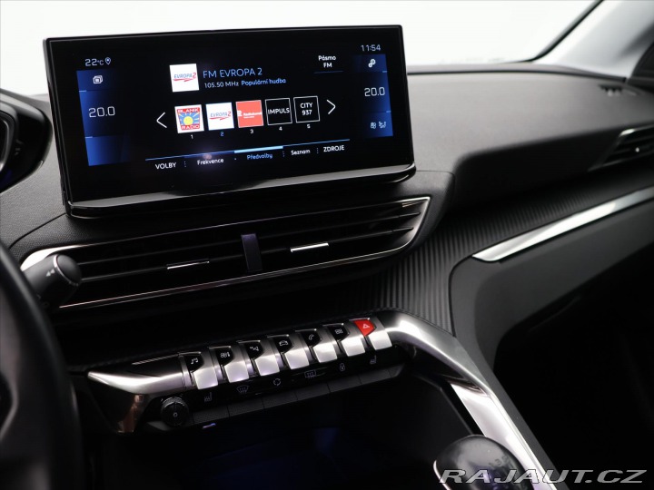 Peugeot 5008 1,2 PT 96kW Allure 7-Míst 2021