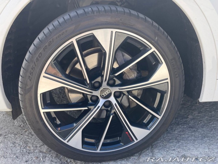 Audi Q5 40 TDI S-line 150 kW 1800