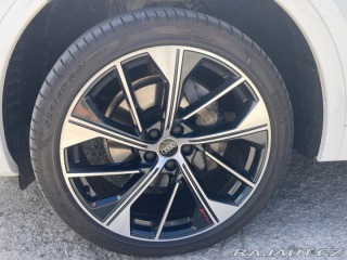 Audi Q5 40 TDI S-line 150 kW 1800
