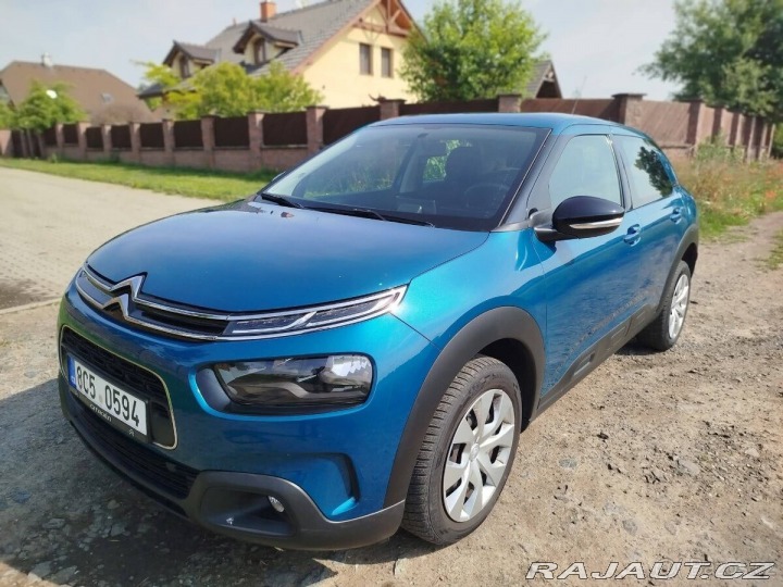 Citroën C4 Cactus 1,2 PureTech 60 kW, rok 2018