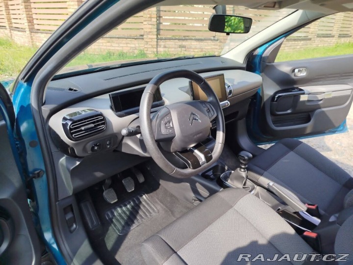 Citroën C4 Cactus 1,2   PureTech 60 kW, rok 2018