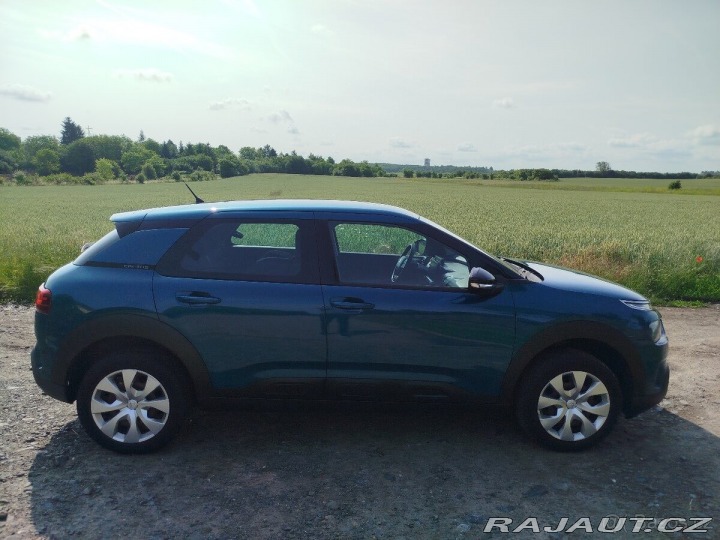 Citroën C4 Cactus 1,2   PureTech 60 kW, rok 2018