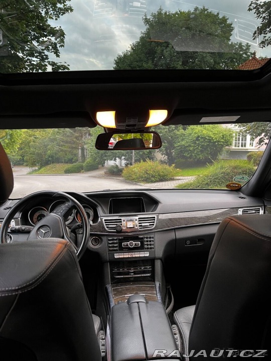Mercedes-Benz E 2,2 E220cdi T 2014