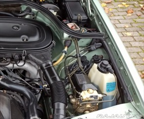 Mercedes-Benz S 2,0 124 200TE 1990