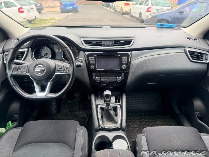 Nissan Qashqai 1,6 52tis.km 2018