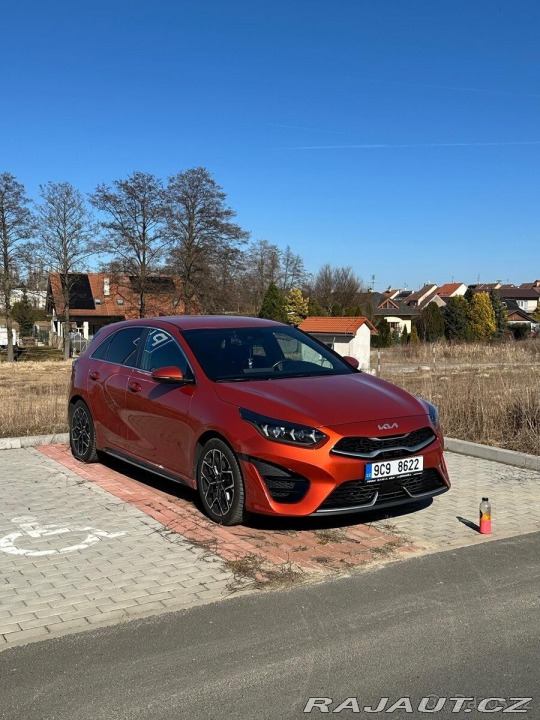 Kia Ceed 1,5 T-GDi 118 kW | 7DCT 1800