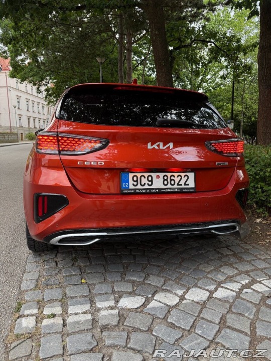 Kia Ceed 1,5   T-GDi 118 kW | 7DCT 1800