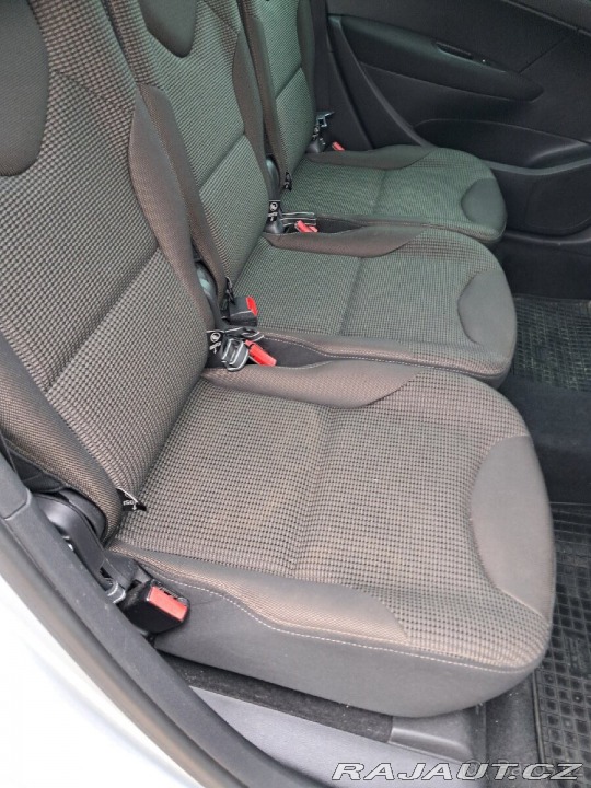 Peugeot 308 1,6 hdi 85kw 115ps,r.v. 2014