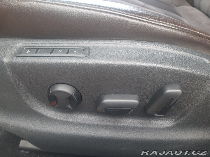 Škoda Octavia 1,8   III combi L&K 2 2018