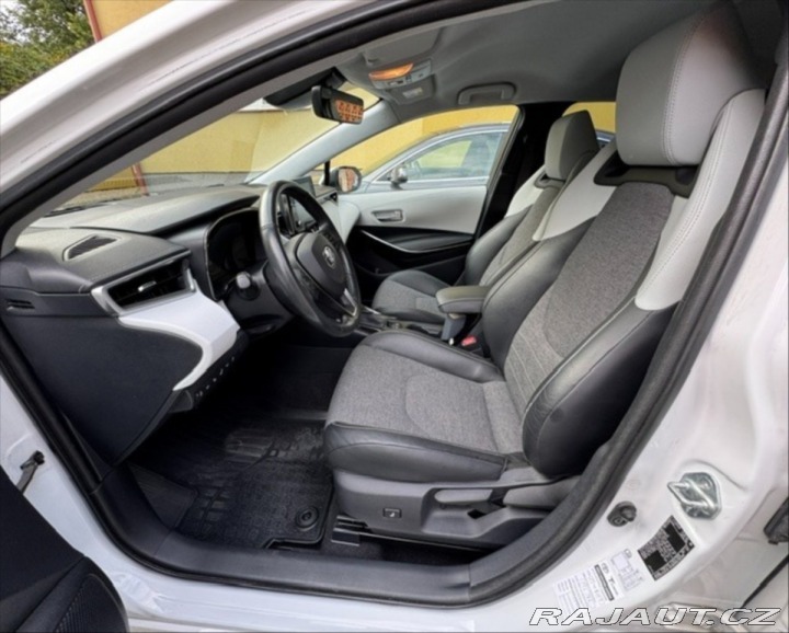 Toyota Corolla 1,8 TS 1,8 hybrid + LPG 2022