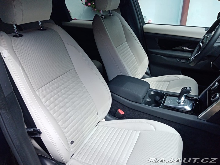 Land Rover Discovery Sport 2022
