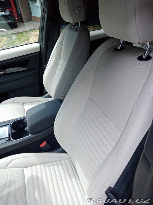 Land Rover Discovery Sport 2022